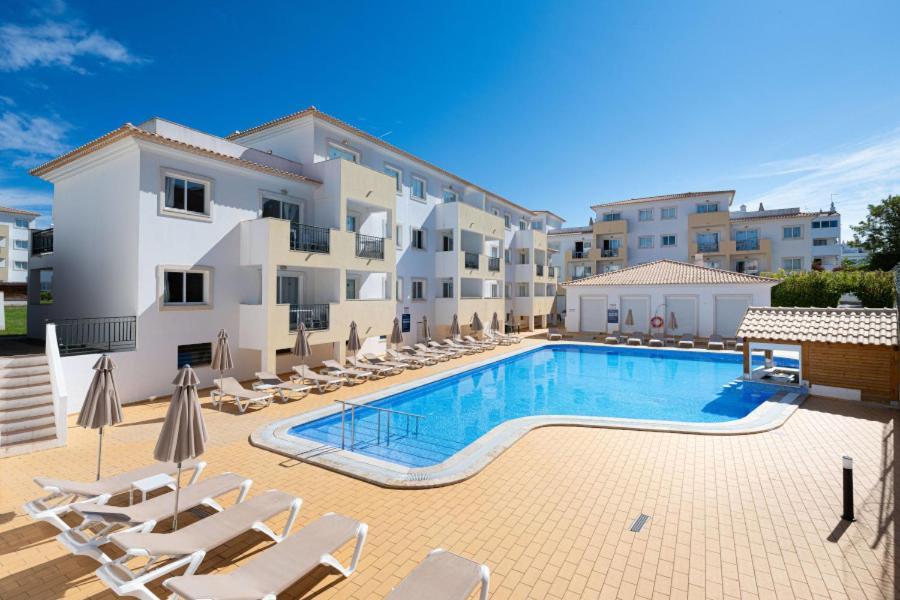 Aparthotel Smy Santa Eulalia Algarve Albufeira Esterno foto