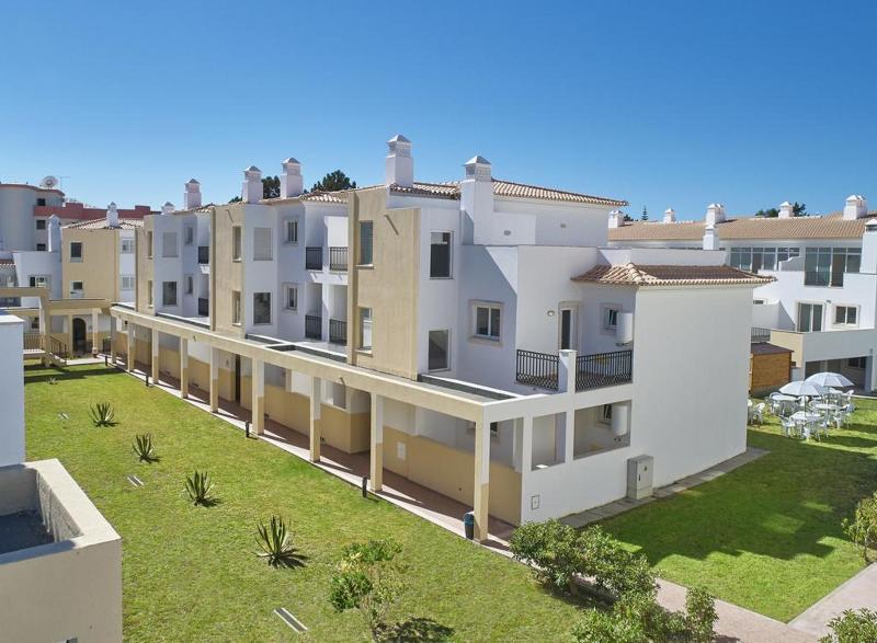 Aparthotel Smy Santa Eulalia Algarve Albufeira Esterno foto